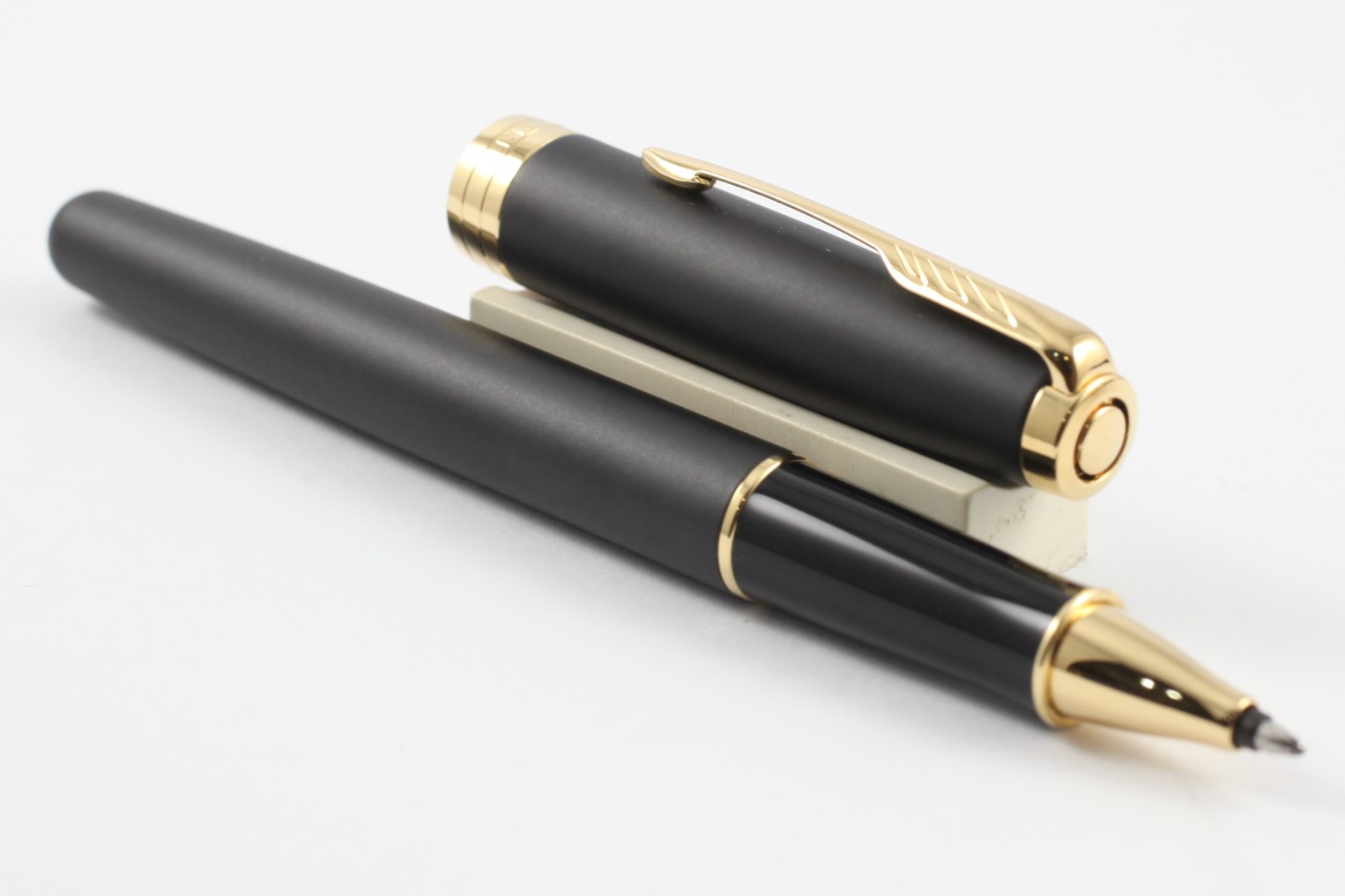 ParkerSonnetTransformationMattBlackGTRB_A